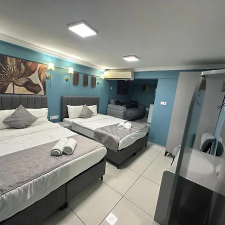 Ada Aparthotel *