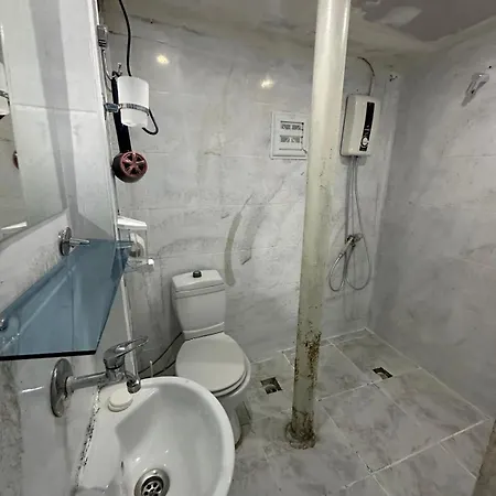 Ada *