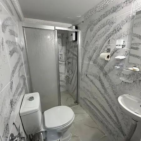 Aparthotel Ada *
