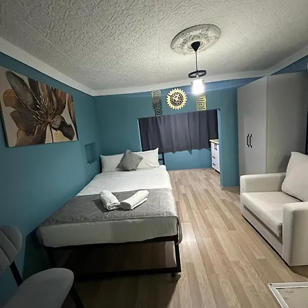 Ada Aparthotel