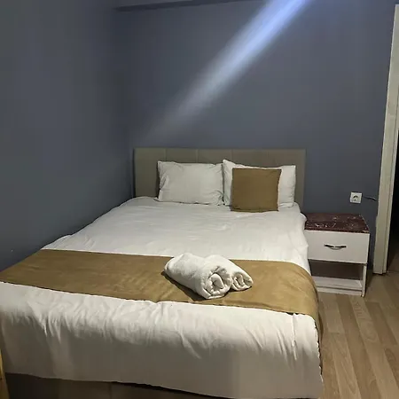 Aparthotel Ada *